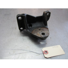 12D033 Motor Mount Bracket For 99-03 Lexus RX300  3.0 1232120070